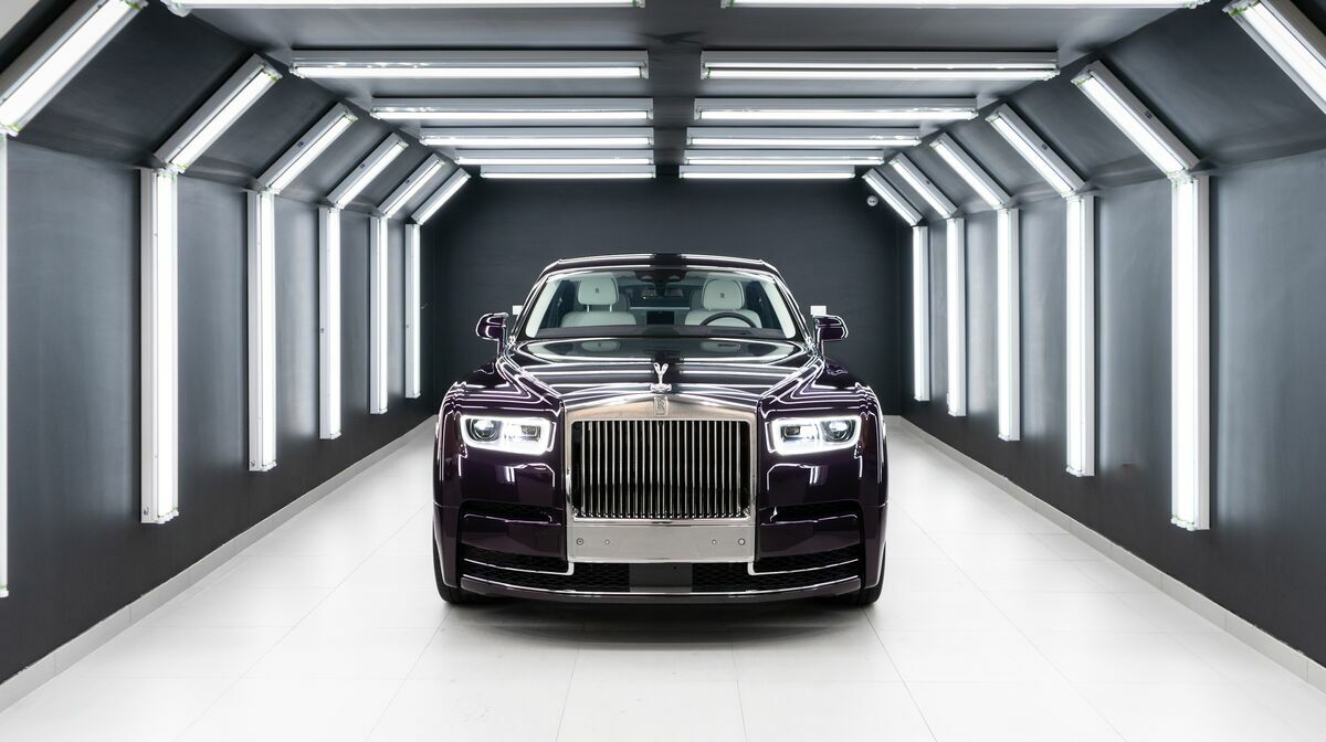 Phantom VIII Bella Donna Purple
