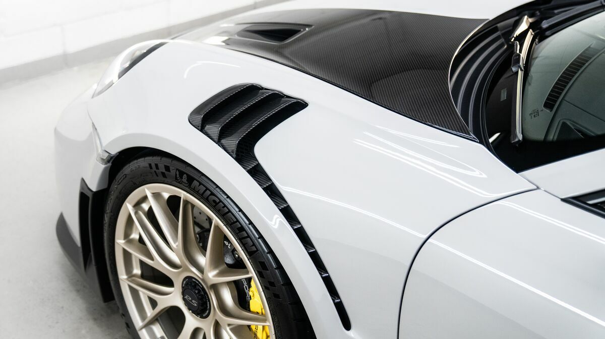 991.2 GT2RS Weissach Crayon