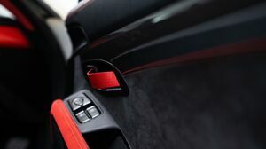 991.2 GT2RS Weissach Crayon