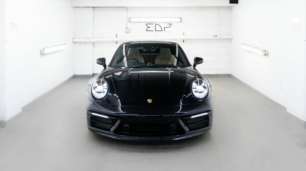 992 Carrera 4S Jet Black Metallic