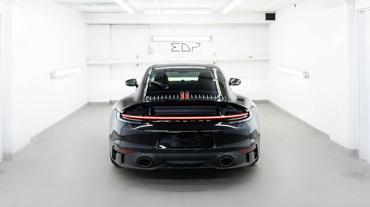 992 Carrera 4S Jet Black Metallic