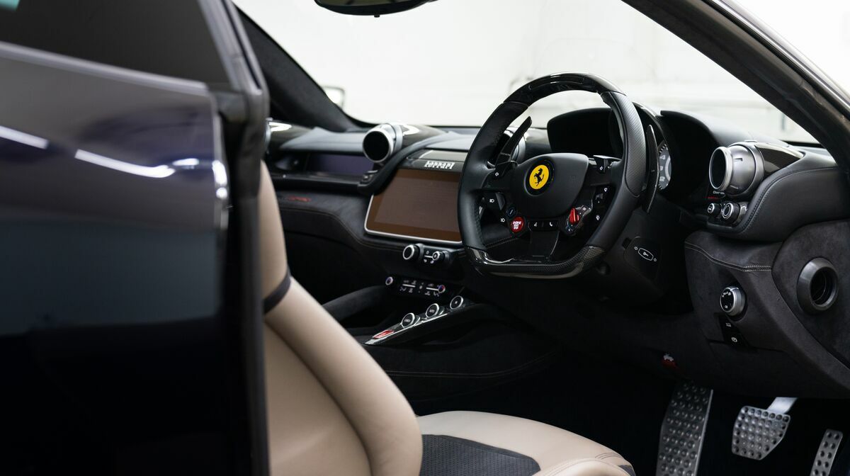 GTC4 Lusso Blu America