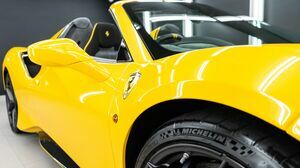 488 Pista Spider Ardila Amarillo 