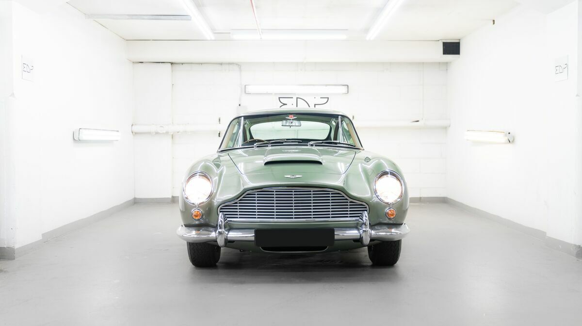 DB5 California Sage Green