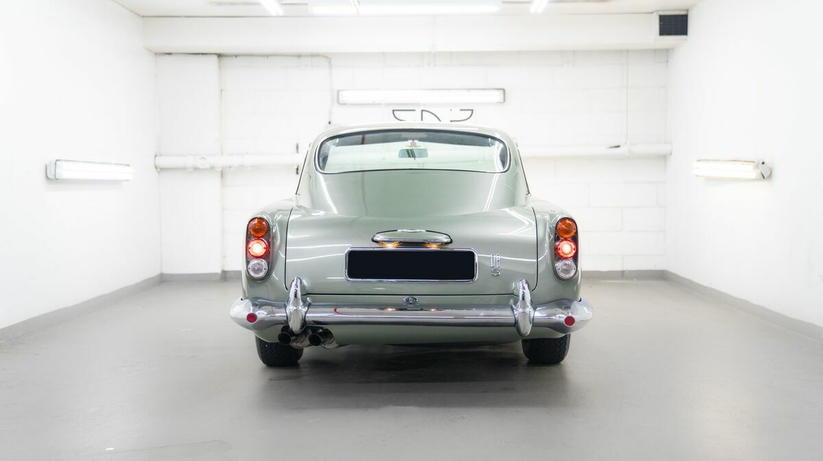 DB5 California Sage Green