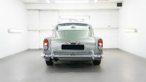 DB5 California Sage Green
