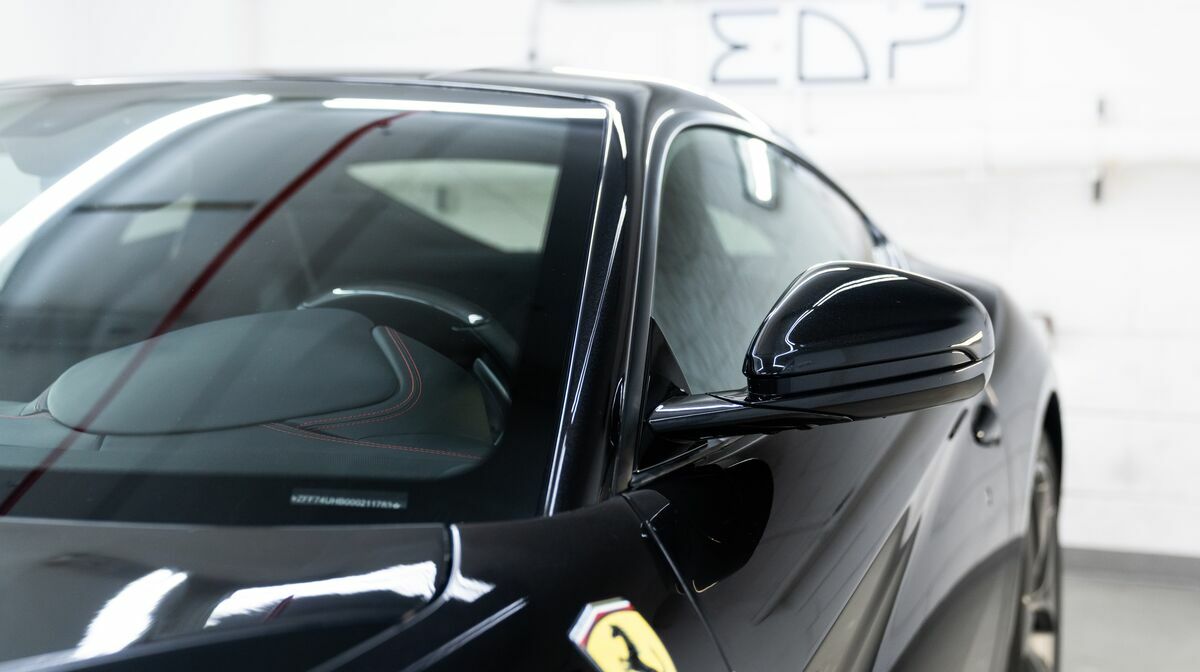 F12 Berlinetta Nero Daytona