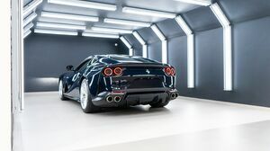 812 Superfast Blu Pozzi II
