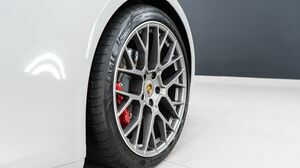 992 Carrera S Cabriolet Crayon