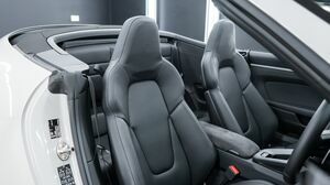 992 Carrera S Cabriolet Crayon