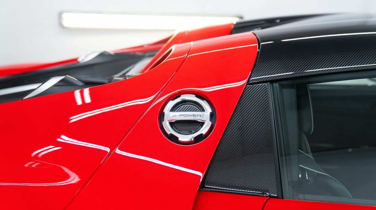 918 Spyder Weissach Guards Red II
