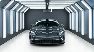 Taycan Turbo S Volcano Grey Metallic