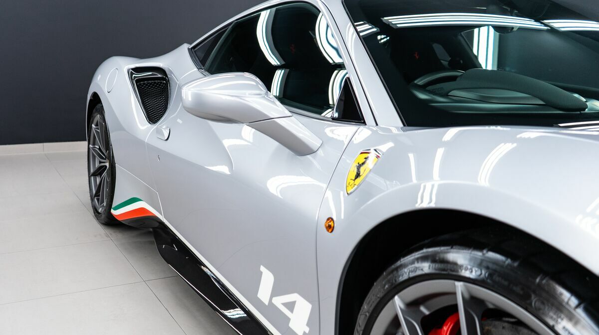 488 Pista Piloti Argento Nurburgring 