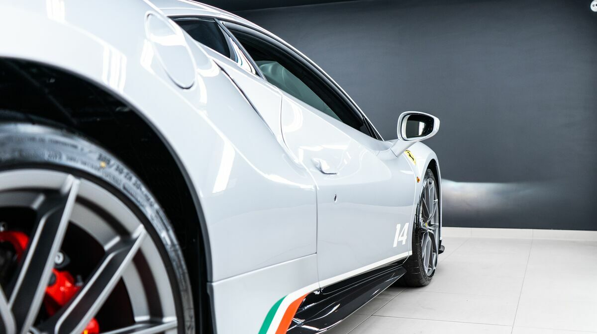 488 Pista Piloti Argento Nurburgring 