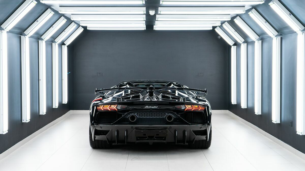 Aventador SVJ Roadster Nero