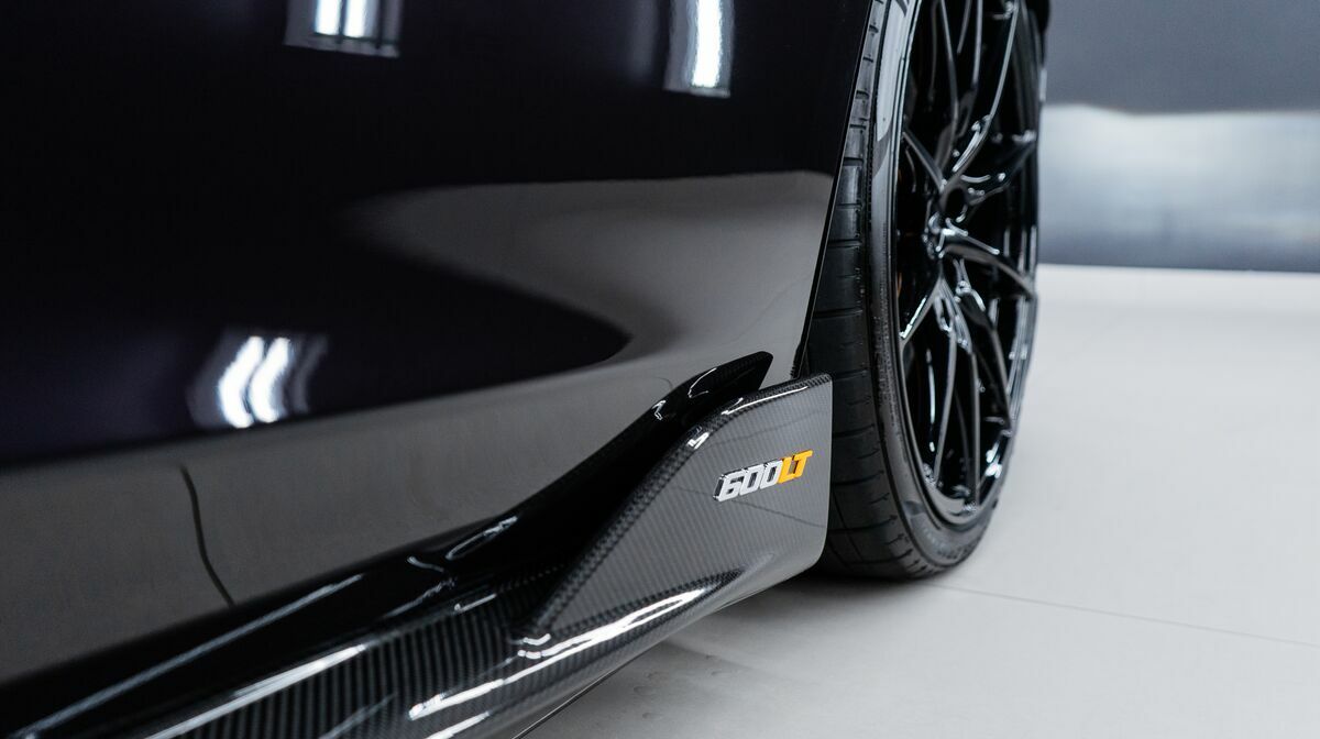 600LT Amethyst Black