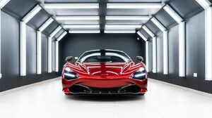 720S Volcano Red
