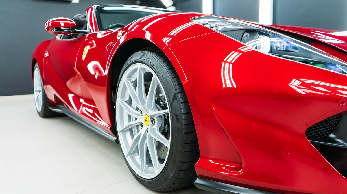 812 GTS Rosso Maranello