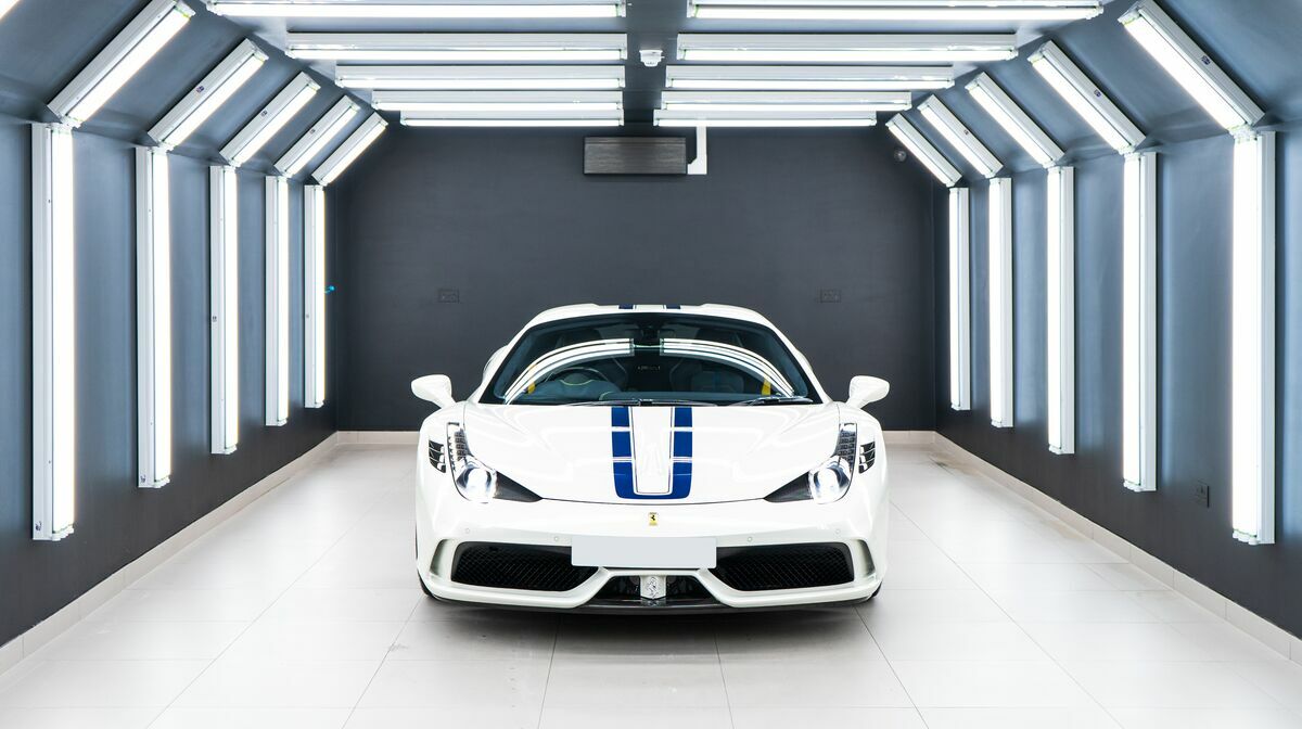 458 Speciale A Bianco Avus