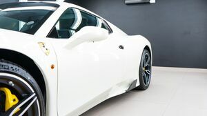458 Speciale A Bianco Avus