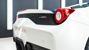 458 Speciale A Bianco Avus