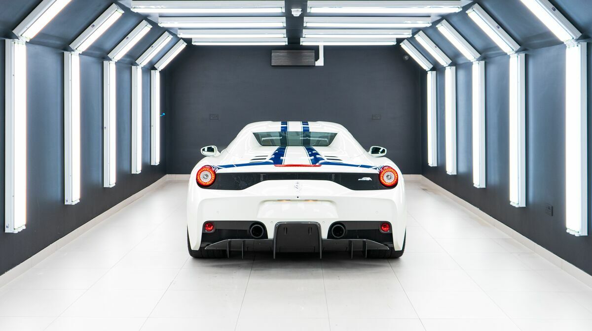 458 Speciale A Bianco Avus