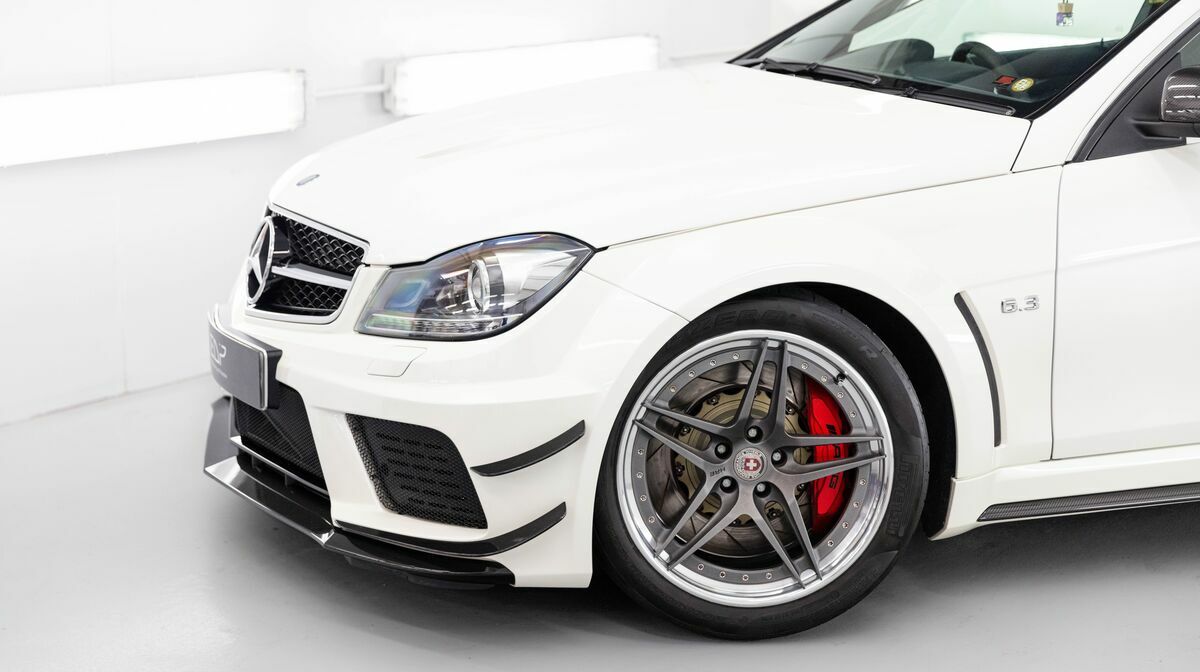 C63 AMG Black Series Diamond White