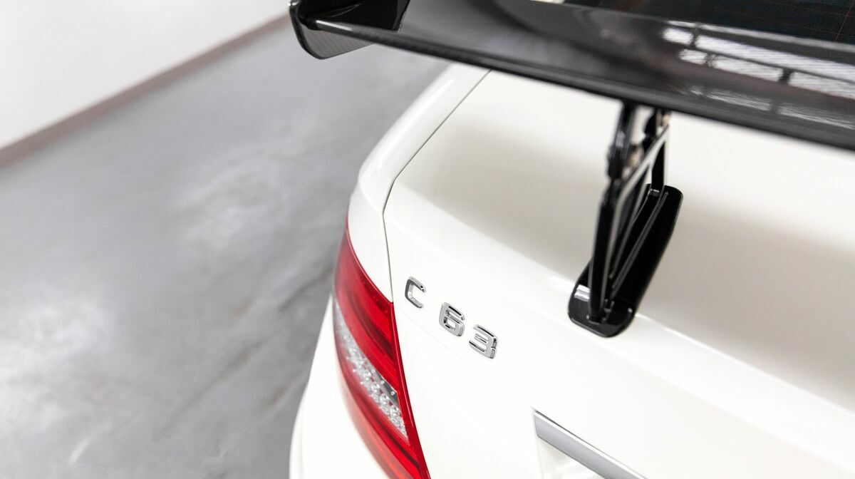 C63 AMG Black Series Diamond White