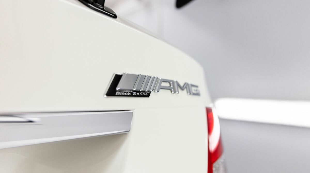 C63 AMG Black Series Diamond White