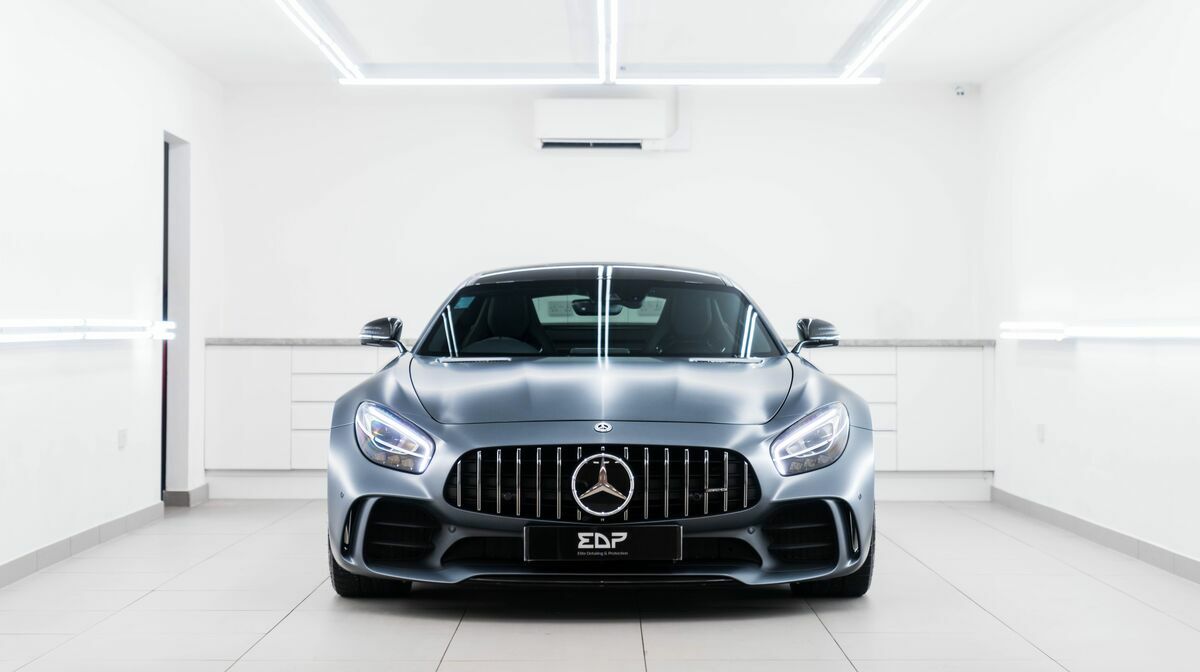 AMG GTR Designo Selenite Grey Magno