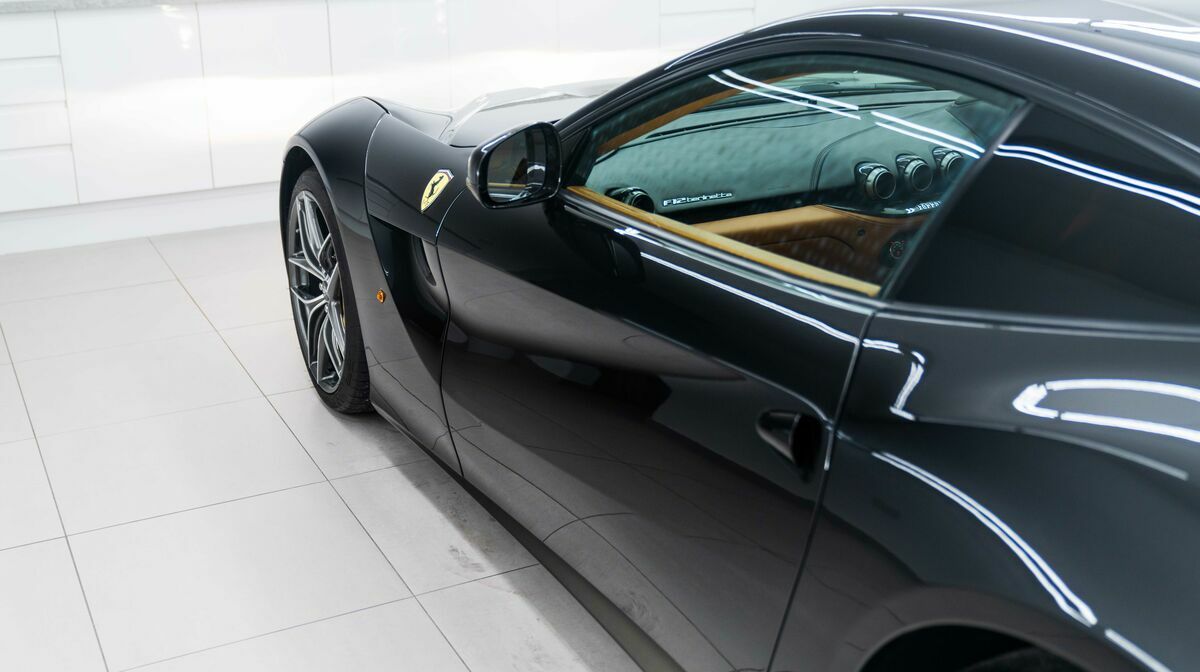 F12 Berlinetta Nero Daytona II