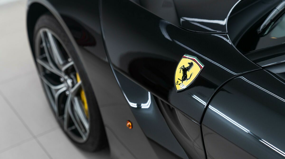 F12 Berlinetta Nero Daytona II