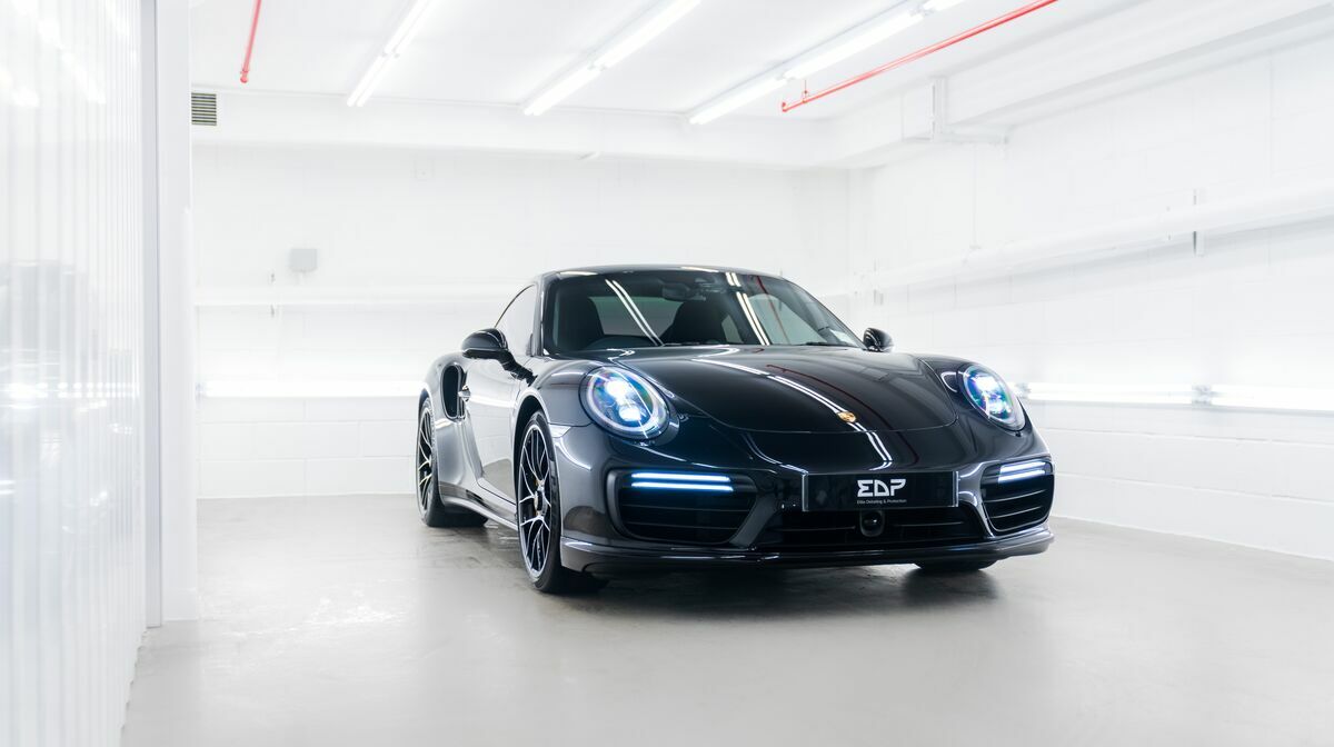991.2 Turbo S Jet Black
