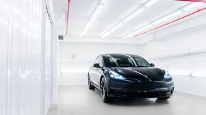 Model 3 Solid Black