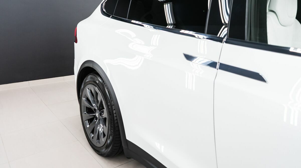 Model X Pearl White