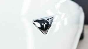 Model X Pearl White