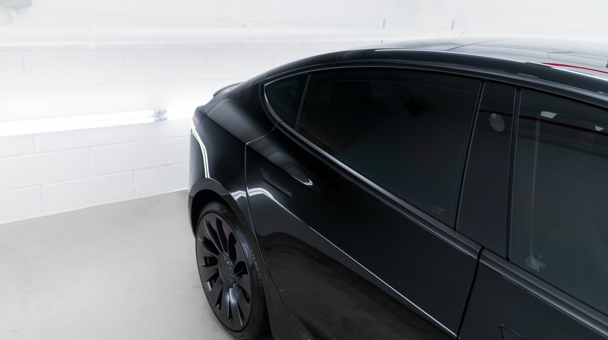 Model 3 Solid Black