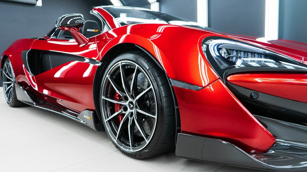 600LT Spider Volcano Red