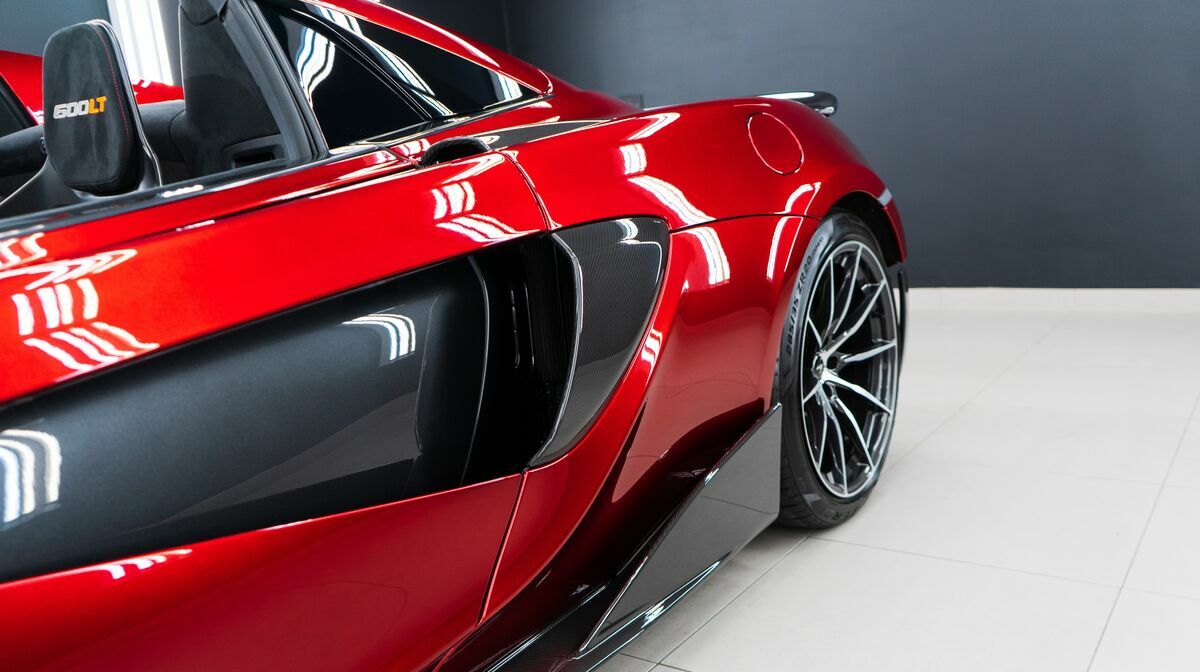 600LT Spider Volcano Red
