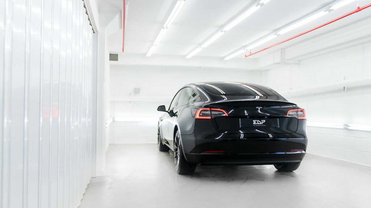 Model 3 Solid Black