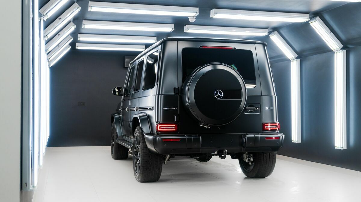 G63 AMG Designo Night Black Magno