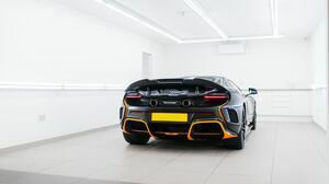 675LT Onyx Black