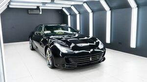 GTC4 Lusso Nero Daytona