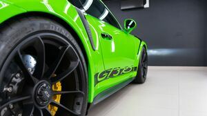 991.2 GT3RS Lizard Green