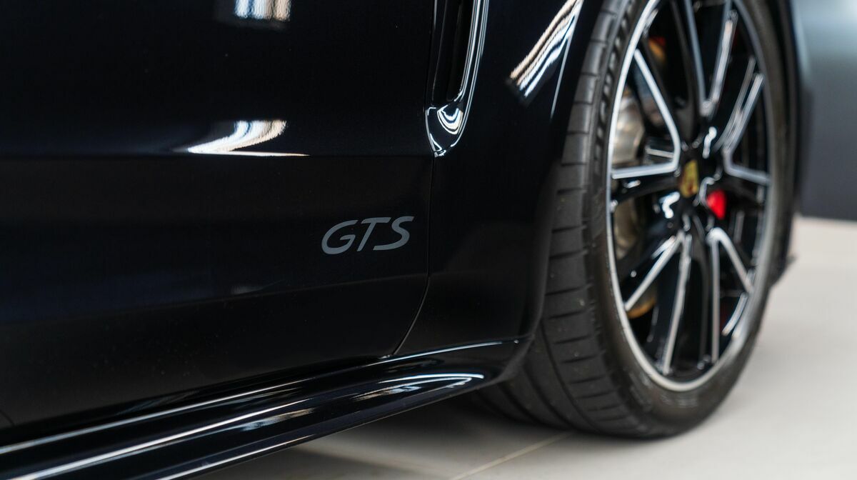 Panamera GTS Black