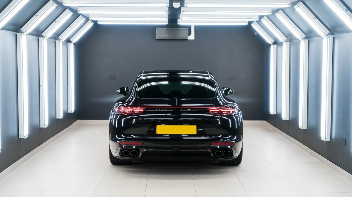 Panamera GTS Black