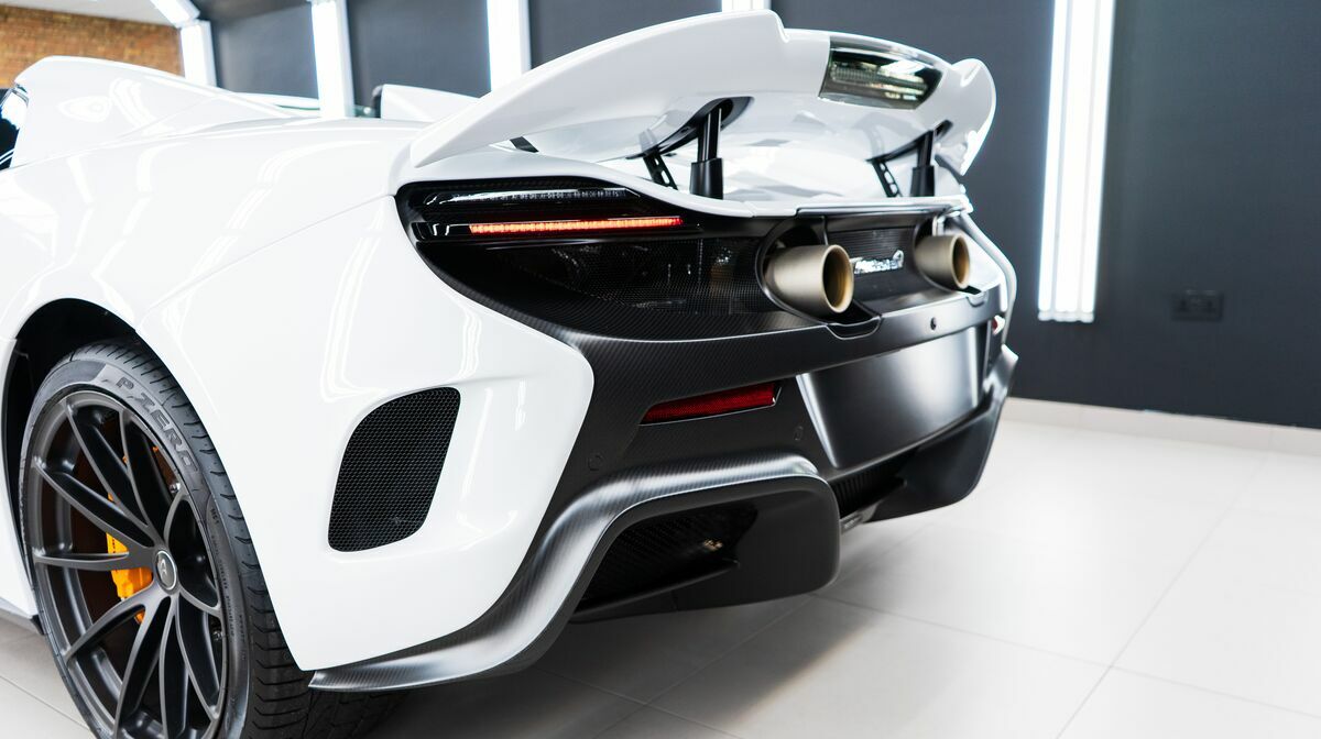675LT Spider Silica White
