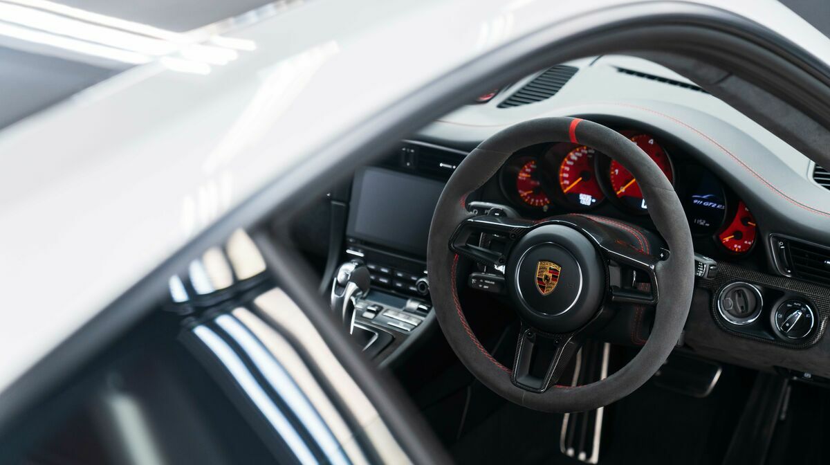 991.2 GT2RS Weissach GT Silver III
