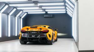 675LT McLaren Orange