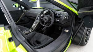 675LT Spider Napier Green